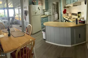 525 Kimberly Circle S, Melbourne, FL 32904 - Photo 2