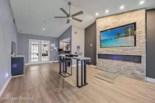 258 Emerson Dr NW, Palm Bay, FL 32907 - Photo 4