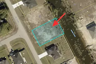 4313 NE 11th Ave, Cape Coral, FL 33909 - Photo 1