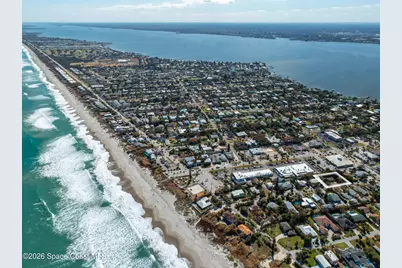 323 Avenue A, Melbourne Beach, FL 32951 - Photo 14