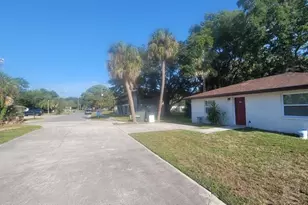 500 Titus St, Titusville, FL 32796 - Photo 4