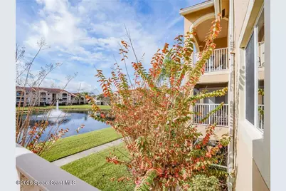 1640 N 42nd Circle #206, Vero Beach, FL 32967 - Photo 4