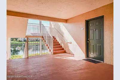 1640 N 42nd Circle #206, Vero Beach, FL 32967 - Photo 2