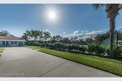 1640 N 42nd Circle #206, Vero Beach, FL 32967 - Photo 16