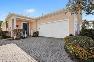 4220 Alamanda Key Dr, Melbourne, FL 32901 - Photo 2