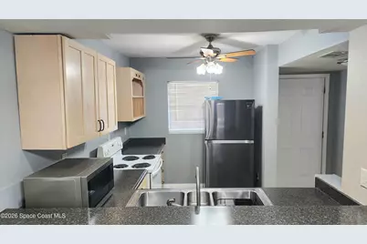 2980 Sir Hamilton Circle #6, Titusville, FL 32780 - Photo 4