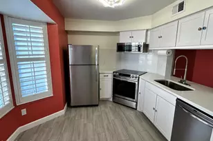 4740 Lake Waterford Way, Melbourne, FL 32901 - Photo 4