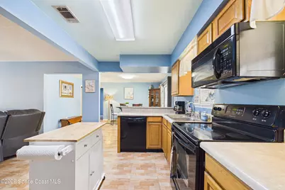 1112 Woodsmere Parkway, Rockledge, FL 32955 - Photo 6