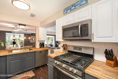 800 1st Street, Merritt Island, FL 32953 - Photo 10