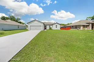 810 Degroodt Rd SW, Palm Bay, FL 32908 - Photo 2