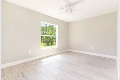 466 Tunis Road SW, Palm Bay, FL 32908 - Photo 16