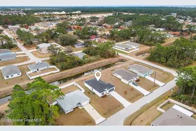 2347 Hagoplan Avenue SW, Palm Bay, FL 32908 - Photo 40