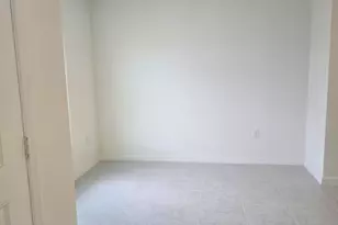 981 SW Richmond Circle SW, Palm Bay, FL 32908 - Photo 2