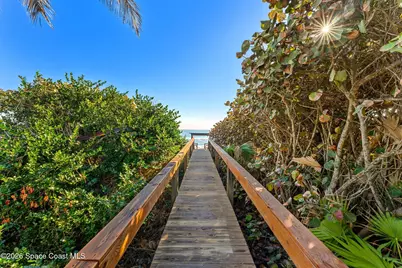 9085 Highway A1A, Melbourne Beach, FL 32951 - Photo 20