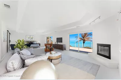 9085 Highway A1A, Melbourne Beach, FL 32951 - Photo 32