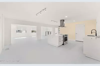 9085 Highway A1A, Melbourne Beach, FL 32951 - Photo 38