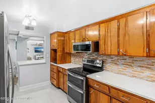 1075 Samar Rd, Cocoa Beach, FL 32931 - Photo 14