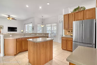 130 Brandy Creek Circle SE, Palm Bay, FL 32909 - Photo 10