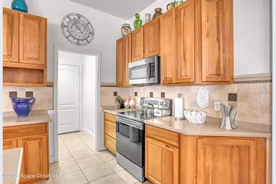 130 Brandy Creek Circle SE, Palm Bay, FL 32909 - Photo 8