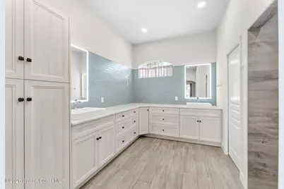 171 Tramore Place, Melbourne Beach, FL 32951 - Photo 10