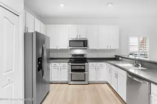 570 Martello Way, Melbourne, FL 32901 - Photo 4