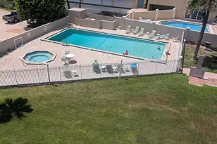 995 N Hwy A1A, Indialantic, FL 32903 - Photo 34