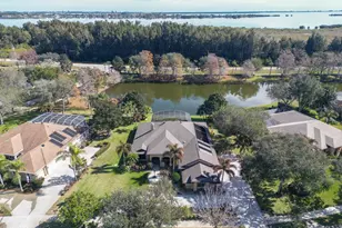 3031 Southern Oaks Dr, Merritt Island, FL 32952 - Photo 2