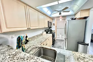 640 N Atlantic Ave, Cocoa Beach, FL 32931 - Photo 10