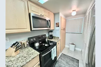 640 N Atlantic Avenue #3b, Cocoa Beach, FL 32931 - Photo 12