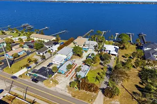 2179 Pineapple Ave, Melbourne, FL 32935 - Photo 4