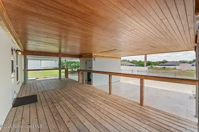 8865 Central Avenue, Micco, FL 32976 - Photo 12