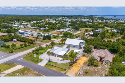 8865 Central Avenue, Micco, FL 32976 - Photo 50