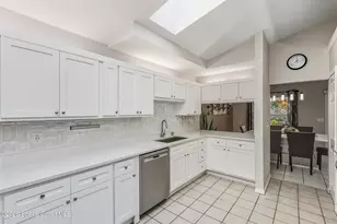 984 S Fork Cir, Melbourne, FL 32901 - Photo 4