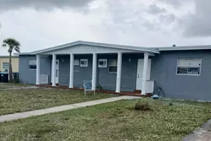 1026 Bacon Cir NE, Palm Bay, FL 32905 - Photo 1