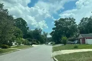 2425 Holmes St, Jacksonville, FL 32206 - Photo 4