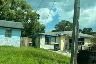 2425 Holmes St, Jacksonville, FL 32206 - Photo 2