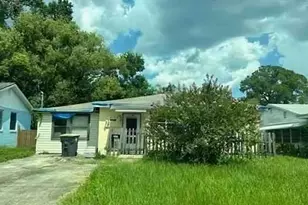 2425 Holmes St, Jacksonville, FL 32206 - Photo 1