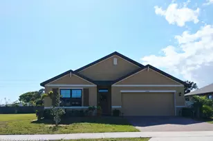 6485 Topaz Dr, Grant-Valkaria, FL 32949 - Photo 1