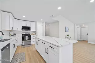 1733 Zaminder St NW, Palm Bay, FL 32907 - Photo 12