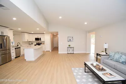 1733 Zaminder Street NW, Palm Bay, FL 32907 - Photo 6