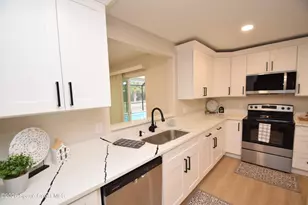 1733 Zaminder St NW, Palm Bay, FL 32907 - Photo 34