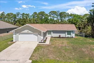 1733 Zaminder St NW, Palm Bay, FL 32907 - Photo 8