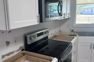 1197 Walden Blvd SE, Palm Bay, FL 32909 - Photo 6