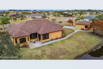 933 Hialeah Street, Rockledge, FL 32955 - Photo 2