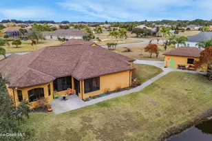 933 Hialeah St, Rockledge, FL 32955 - Photo 2