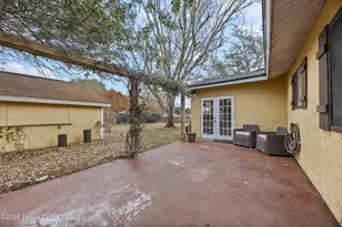 701 Rostock Cir NW, Palm Bay, FL 32907 - Photo 24