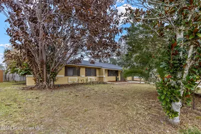 701 Rostock Circle NW, Palm Bay, FL 32907 - Photo 2