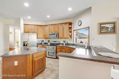 1137 Morgan Circle NE, Palm Bay, FL 32905 - Photo 32