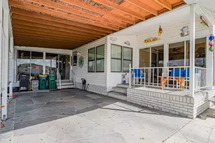 498 Marlin Cir, Barefoot Bay, FL 32976 - Photo 28