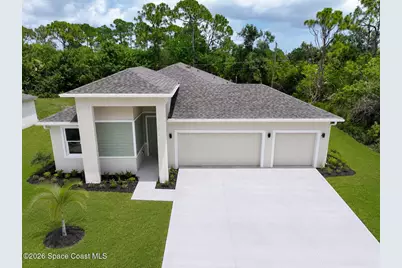 371 Halloran Street SE, Palm Bay, FL 32909 - Photo 2